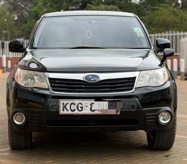 Subaru Forester 2010 Black