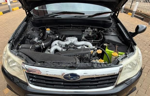 Subaru Forester 2010 Black