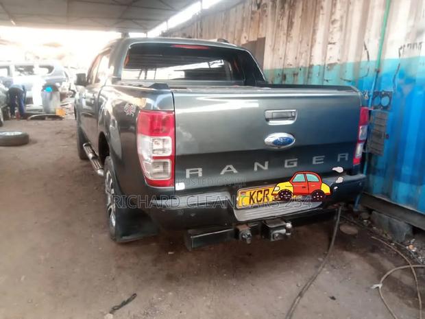 Ford Ranger Wildtrak 2013 Gray