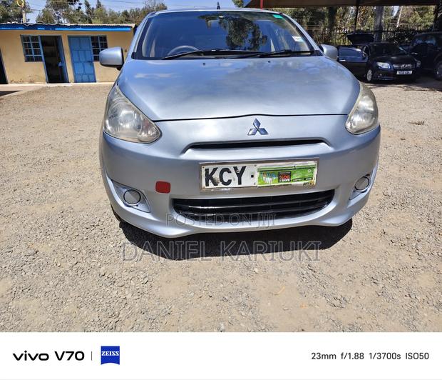Mitsubishi Mirage 2013 Silver