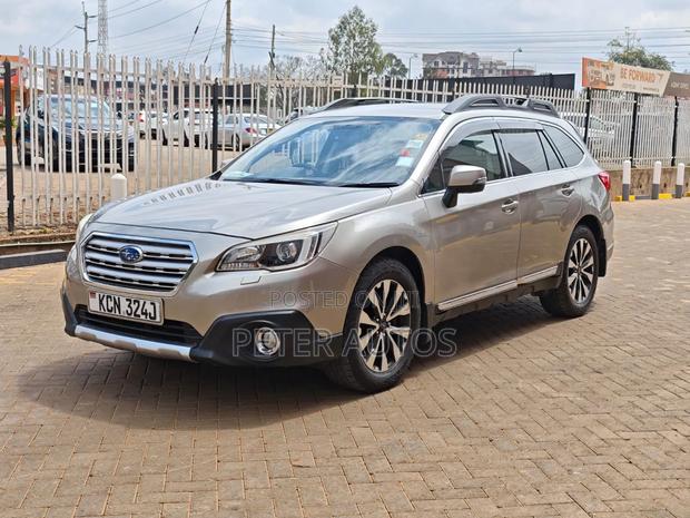 Subaru Outback 2.5i Limited 4dr Wagon AWD (2.5L 4cyl CVT) 2015 Gold