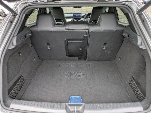Mercedes-Benz GLA-Class 2019 Gray