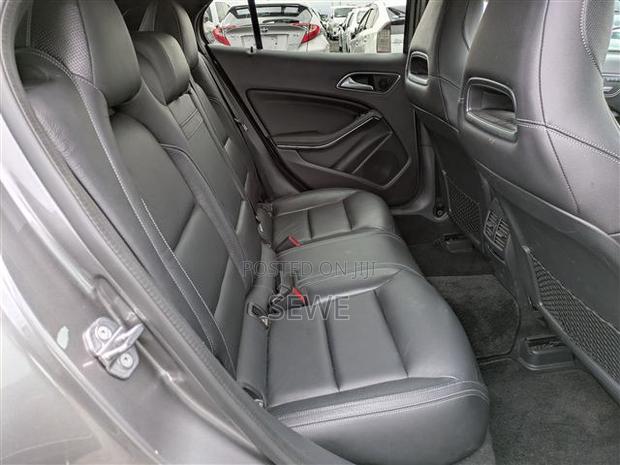 Mercedes-Benz GLA-Class 2019 Gray