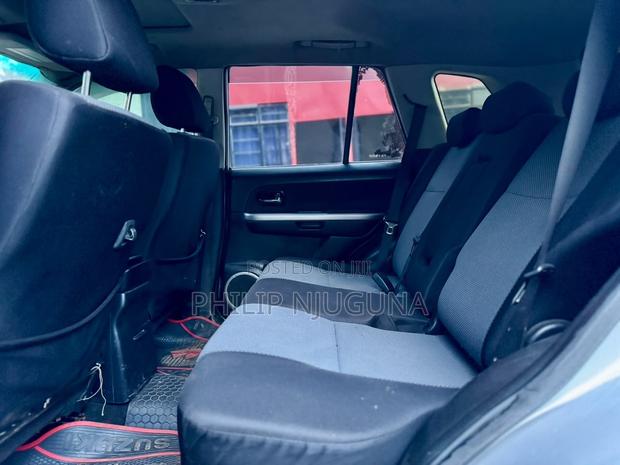 Suzuki Escudo 2006 Silver