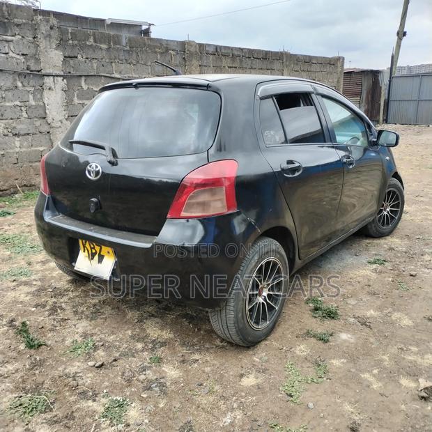 Toyota Vitz 1.0 FWD 5dr 2007 Black