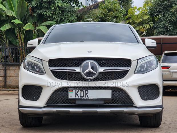 Mercedes-Benz GLE-Class GLE 350d 4MATIC 2017 White