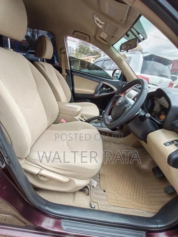 Toyota Vanguard 2011 Maroon