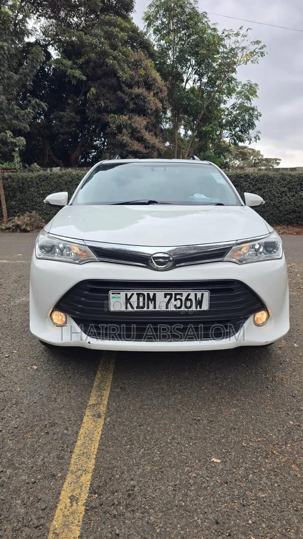 Toyota Corolla Fielder 2016 White
