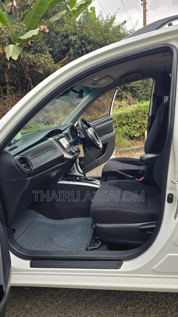 Toyota Corolla Fielder 2016 White