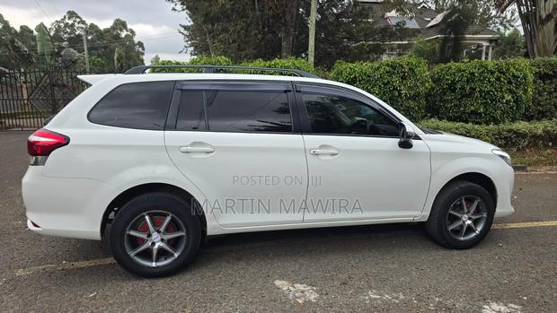 Toyota Corolla Fielder 2016 White