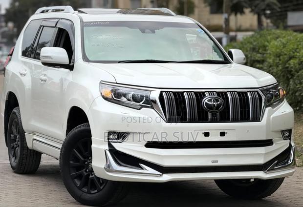 Toyota Land Cruiser Prado 2.8 2019 Pearl
