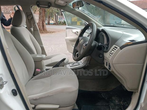 Toyota Axio 1.5 G 2WD 2009 White