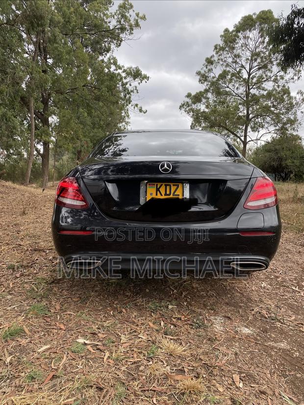Mercedes-Benz E300 2019 Black