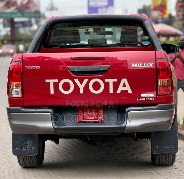 Toyota Hilux Revo Double Cab Deisel 2.4 AWD 2019 Red
