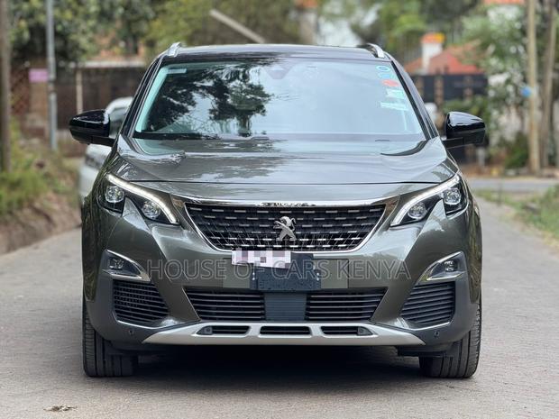Peugeot 3008 2019 Green