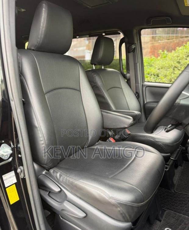 Toyota Noah 2019 Black
