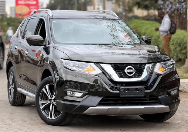 Nissan X-Trail 2.0 Petrol AWD 2019 Gray