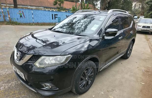 Nissan X-Trail 2.0 Petrol FWD 2014 Black