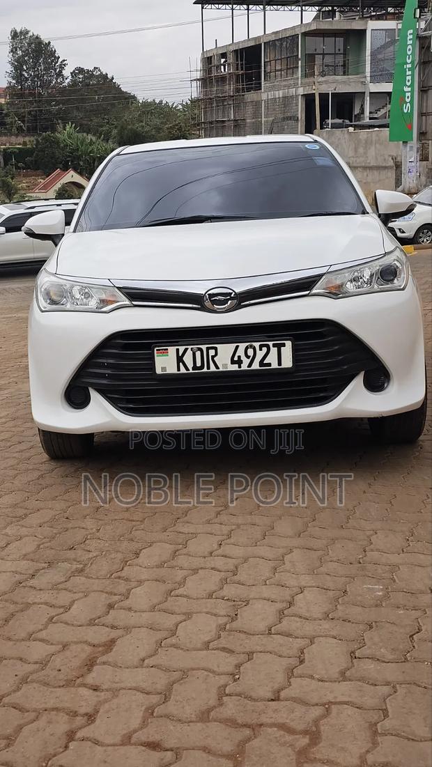 Toyota Corolla Fielder 2017 White