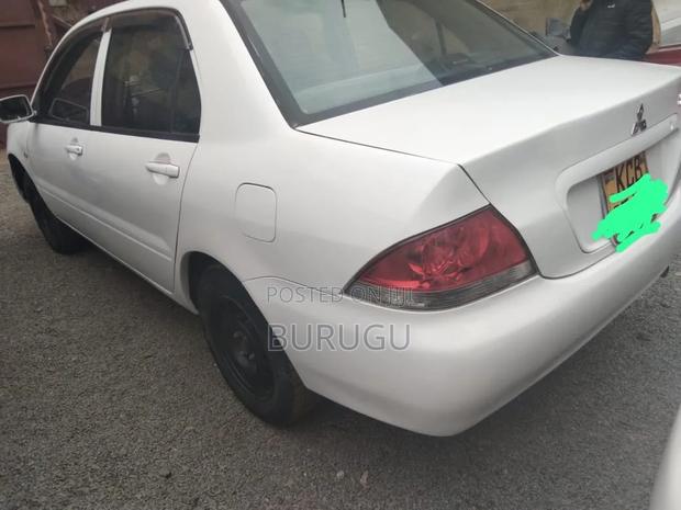 Mitsubishi Lancer Cedia 2008 White