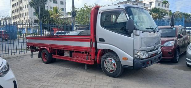 Toyota Dyna 2020 Silver