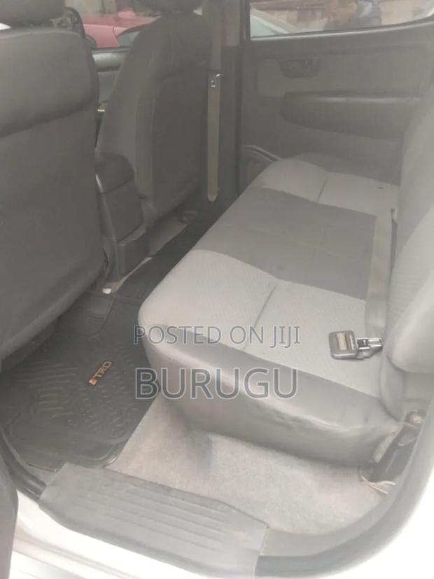 Toyota Hilux 2015 White