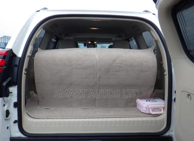 Toyota Land Cruiser Prado 2019 White