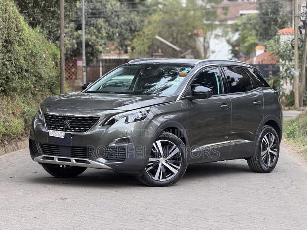 Peugeot 3008 2019 Green