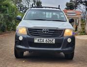 Toyota Hilux 2014 White for sale