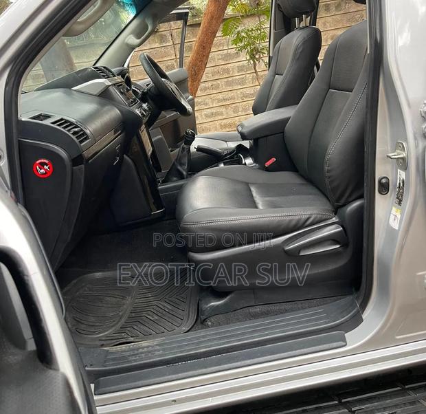 Toyota Land Cruiser Prado 3.0 TD 2013 Silver