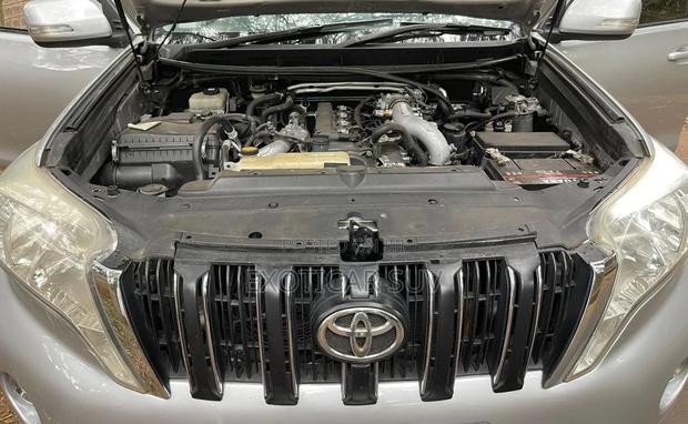 Toyota Land Cruiser Prado 3.0 TD 2013 Silver