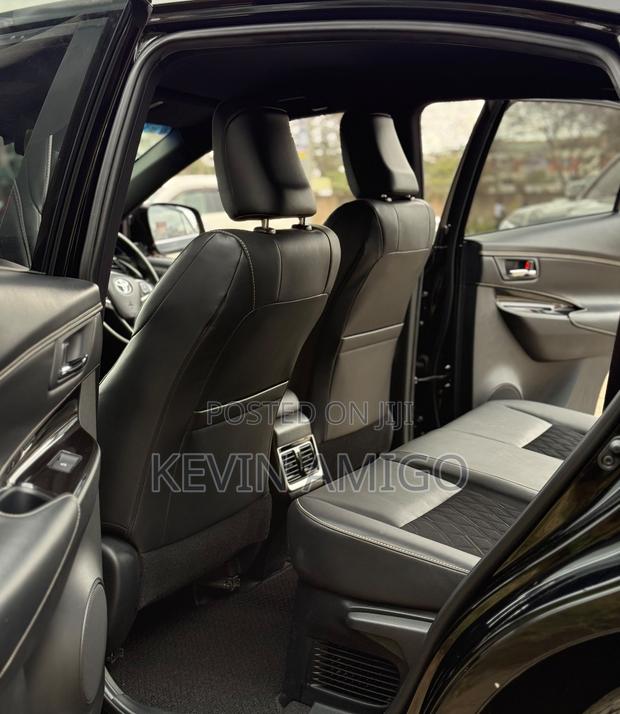 Toyota Harrier 2019 Black