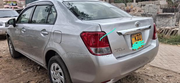 Toyota Axio 2014 Silver