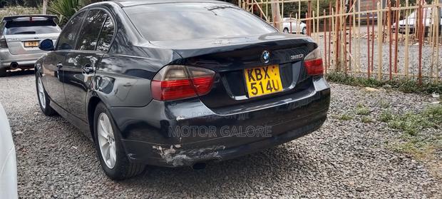 BMW 320i Sedan RWD 2006 Black