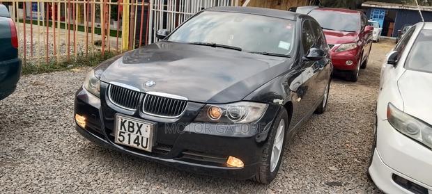 BMW 320i Sedan RWD 2006 Black