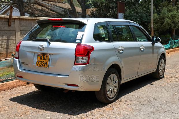 Toyota Corolla Fielder 2014 Silver