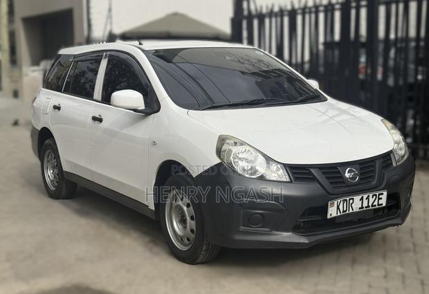 Nissan Advan 2017 White