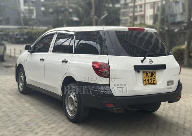 Nissan Advan 2017 White
