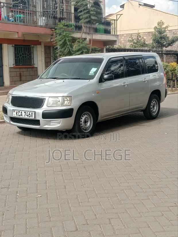 Toyota Succeed 2007 Silver