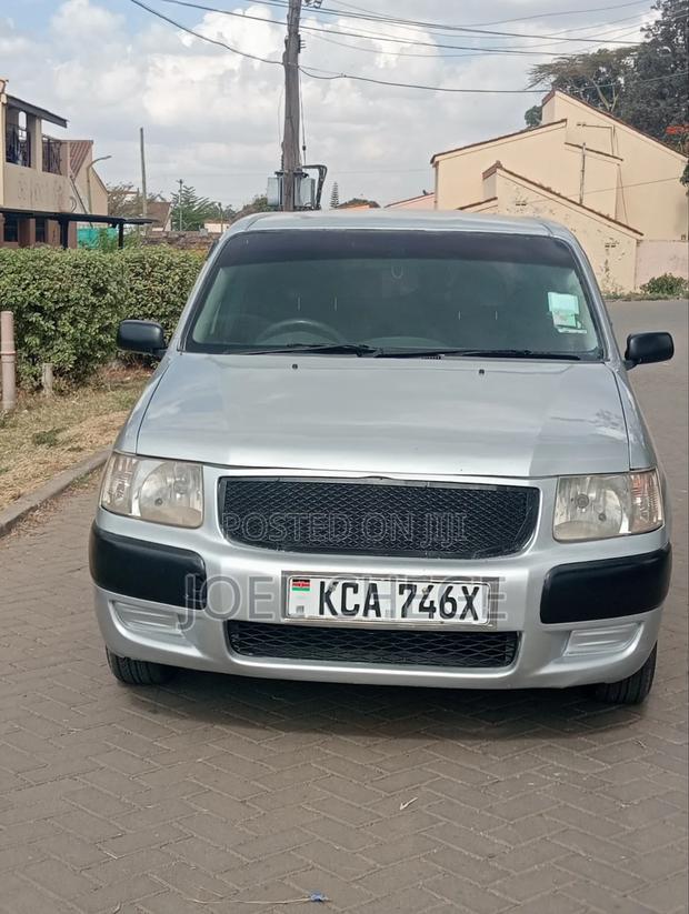 Toyota Succeed 2007 Silver