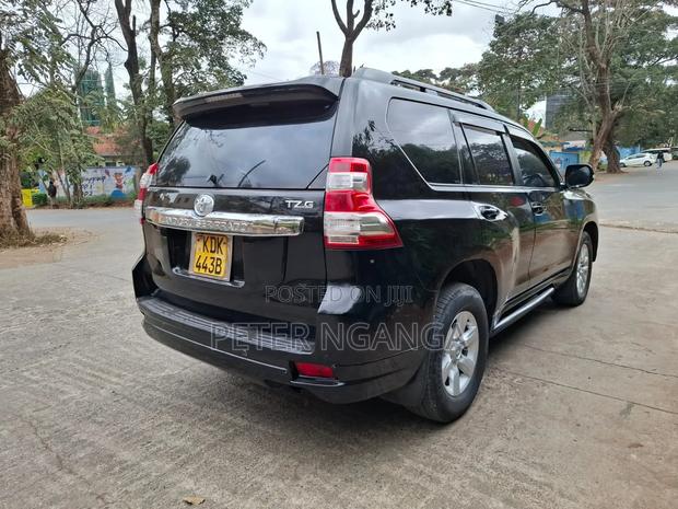 Toyota Land Cruiser Prado 2.8 D-4D 2016 Black