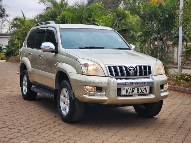 Toyota Land Cruiser Prado 2.7 5dr 2003 Gold