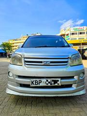 Toyota Noah 2004 Silver for sale
