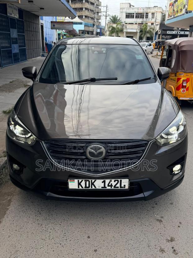 Mazda CX-5 2017 Brown