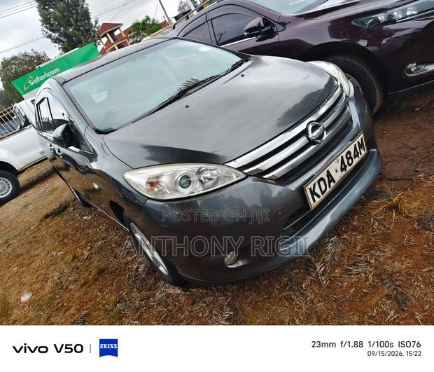 Nissan Lafesta 2014 Gray