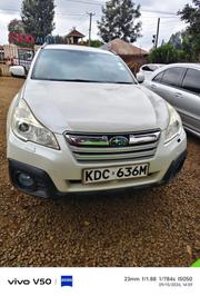Subaru Outback 2.5i 4dr Wagon AWD (2.5L 4cyl CVT) 2015 White for sale