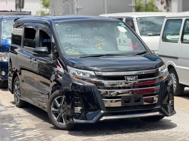 Toyota Noah 2020 Black