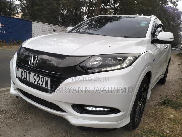 Honda Vezel 1.5 Hybrid 2WD 2018 White