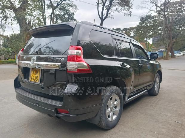 Toyota Land Cruiser Prado 2.8 D-4D 2016 Black