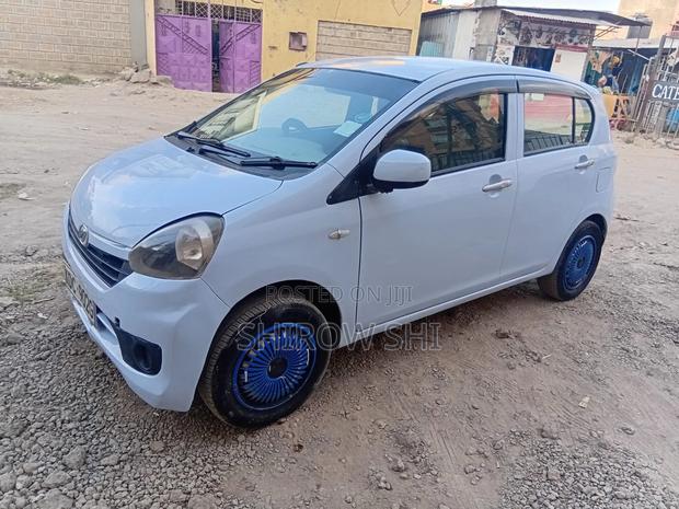 Daihatsu Mira 2013 Blue